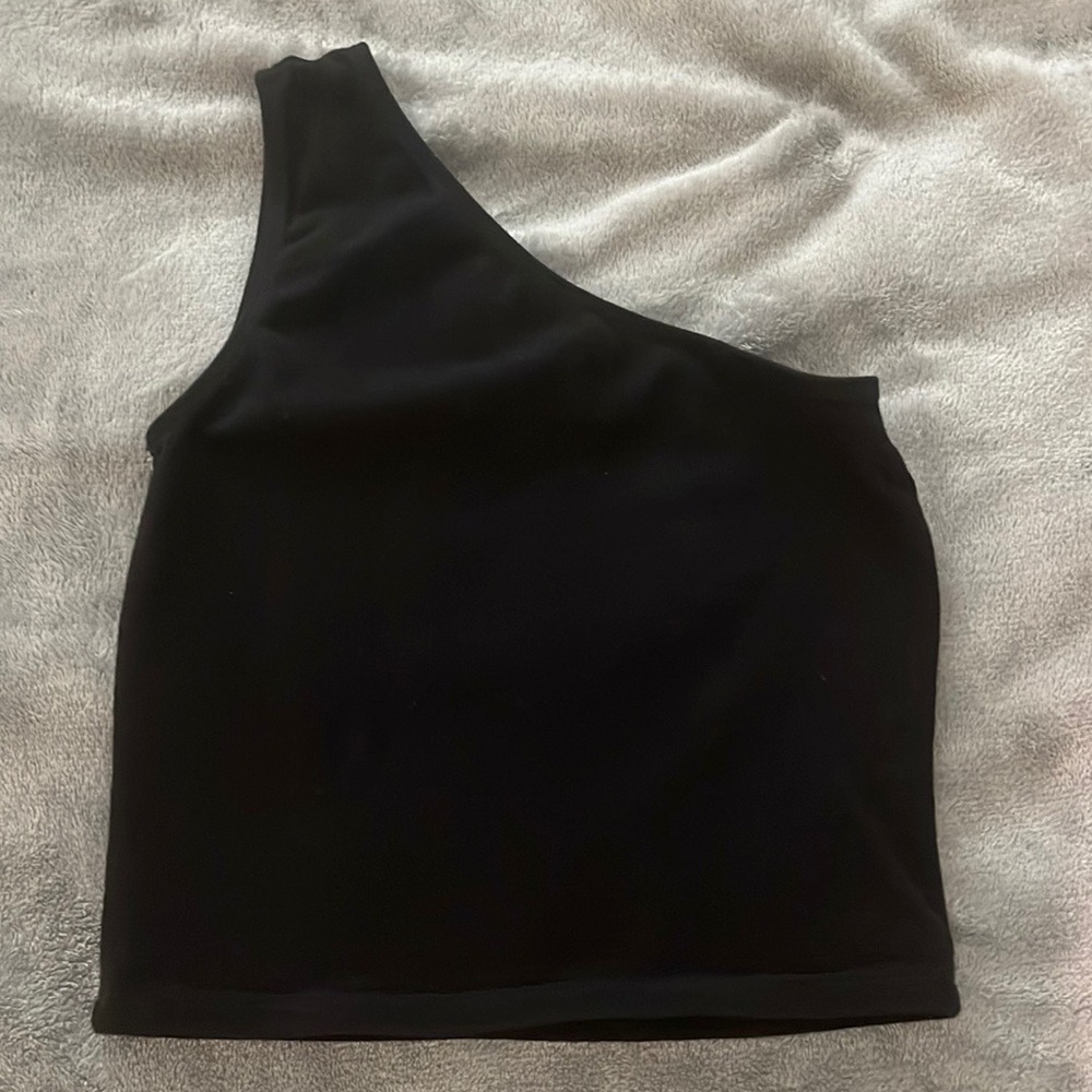 Brandy Melville 2 one shoulder tops